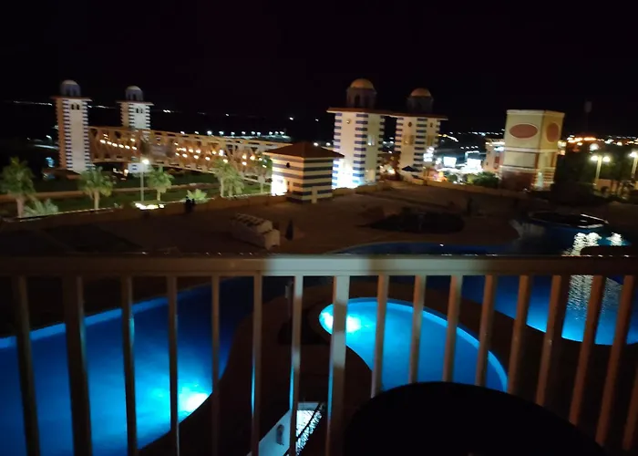 Porto Sokhna Pyramids Apartment Families Only * Ain Sukhna